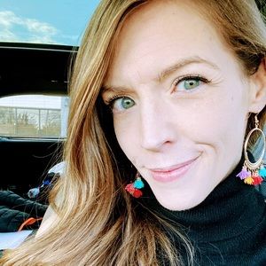 Meet your Posher, Holly